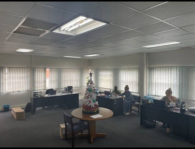200M² OFFICE TO LET IN MORNINGSIDE